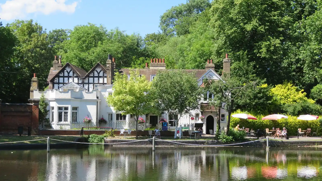 Picture of the outside of Honeywood Museum with Carshalton Ponds at the front of it